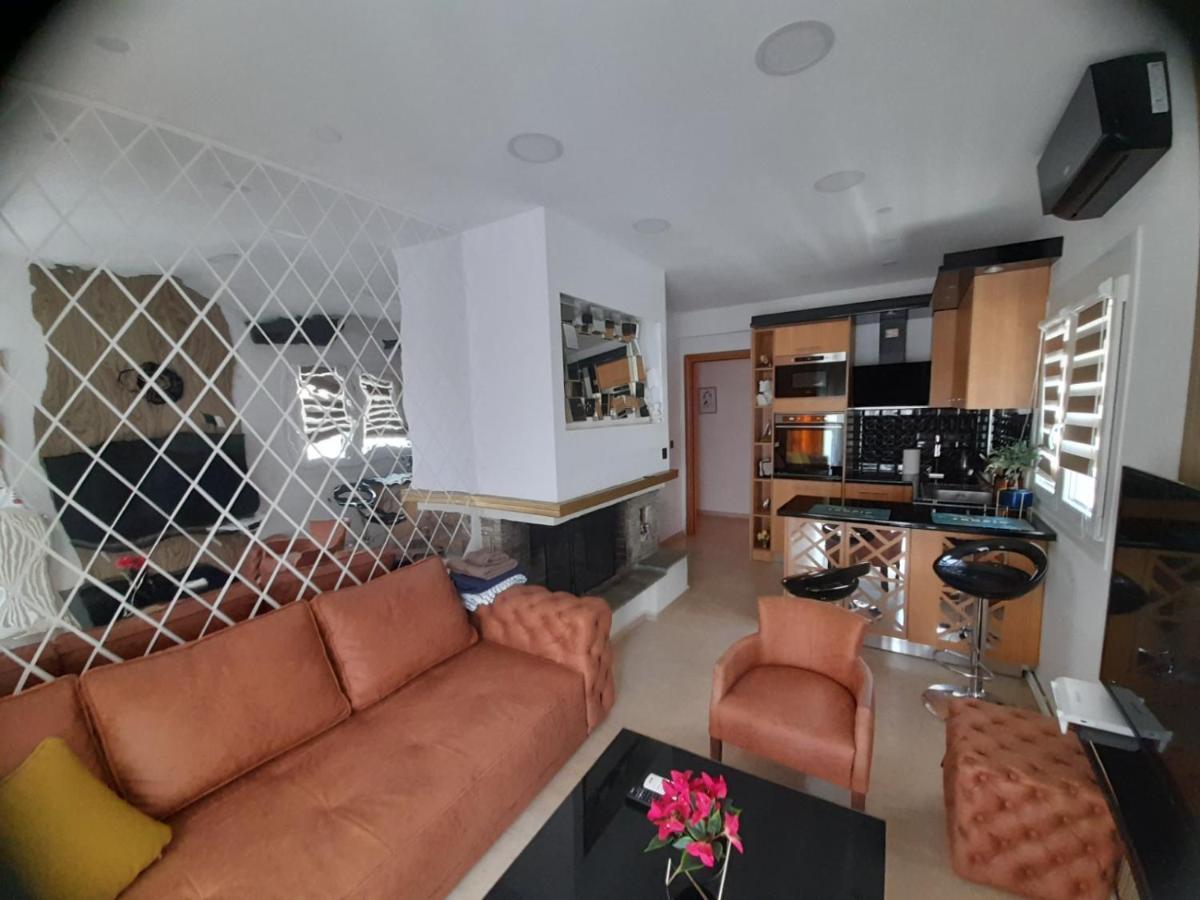 Perea 5 Star Apartment Peraia  Ngoại thất bức ảnh